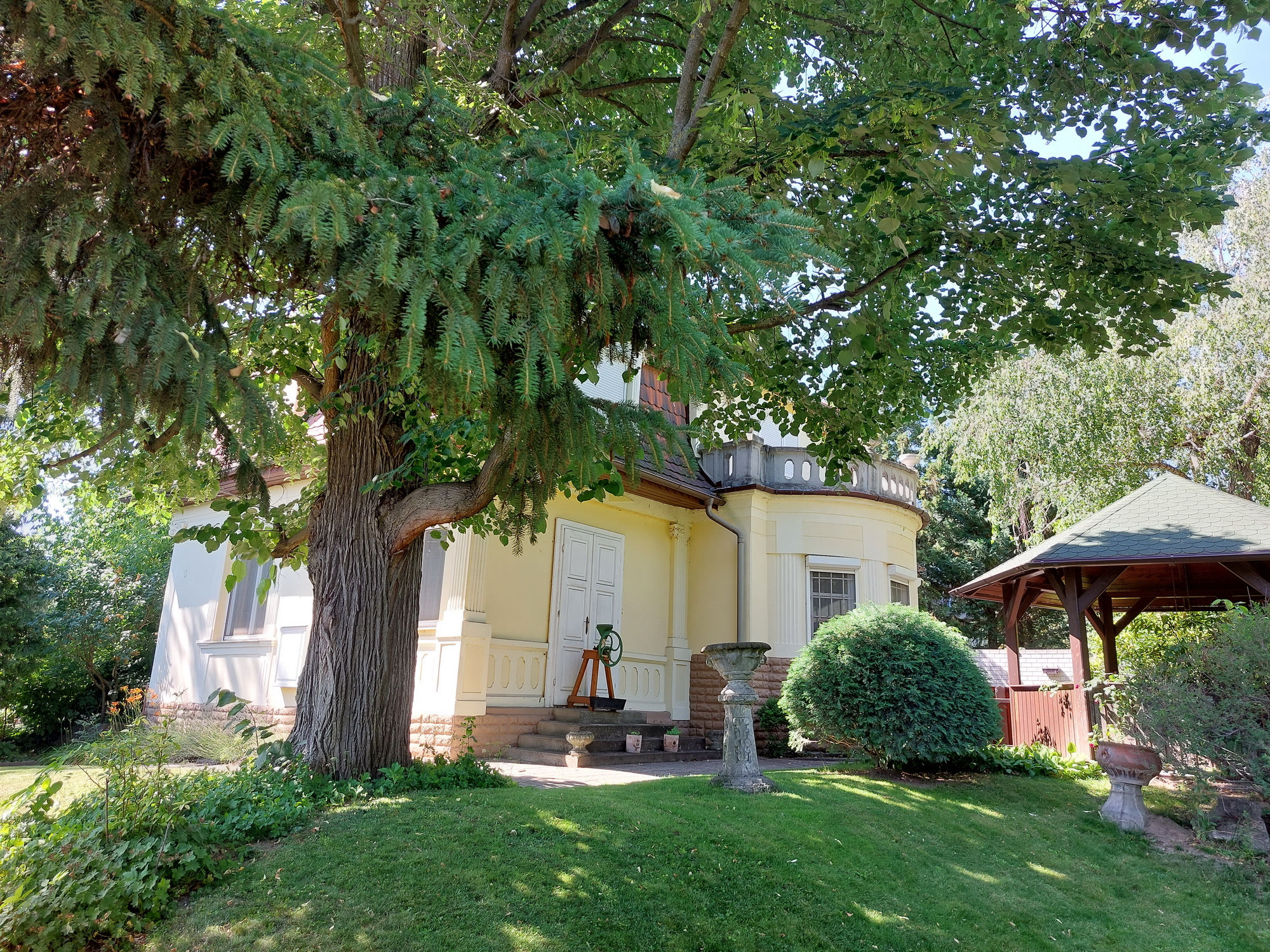 Wohnhaus in Komitat Pest 3