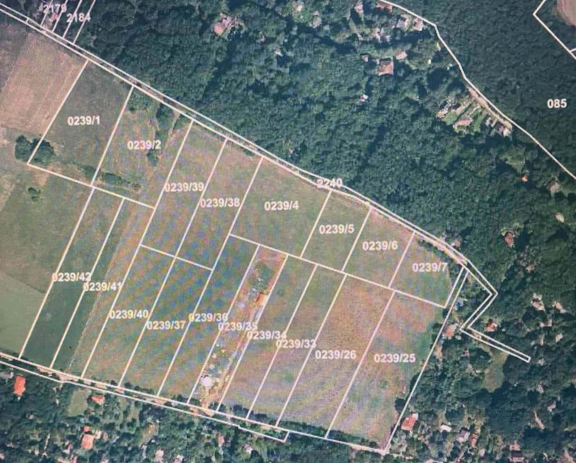 Grundstück in Komitat Pest