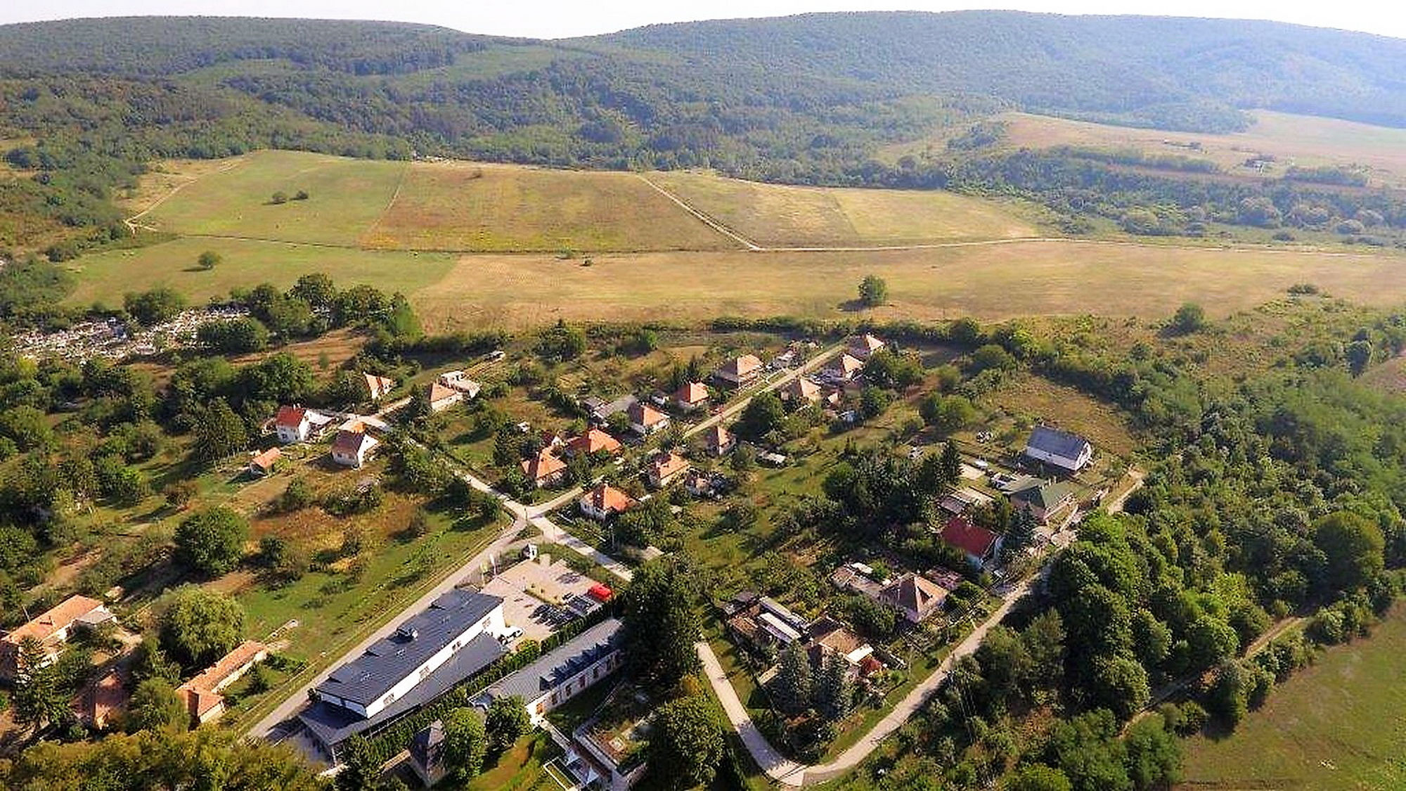 56 Baugrundstücke 2